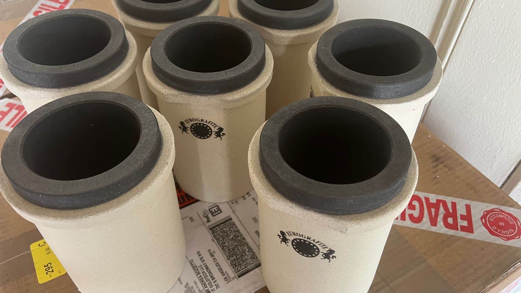 Ceramic Graphite Crucible 16kg - Image 2